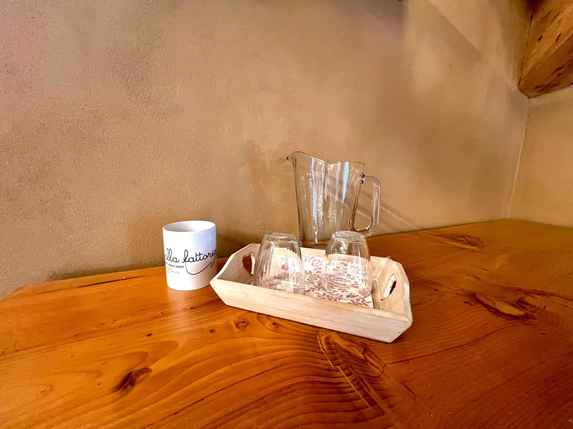 B&B Dalla Fattoria Della Patty 피에베디레드로 외부 사진